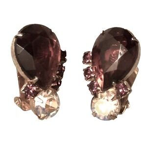VTG DeLizza & Elster JULIANA Gold Tone Purple Glass Rhinestone Clip Earrings